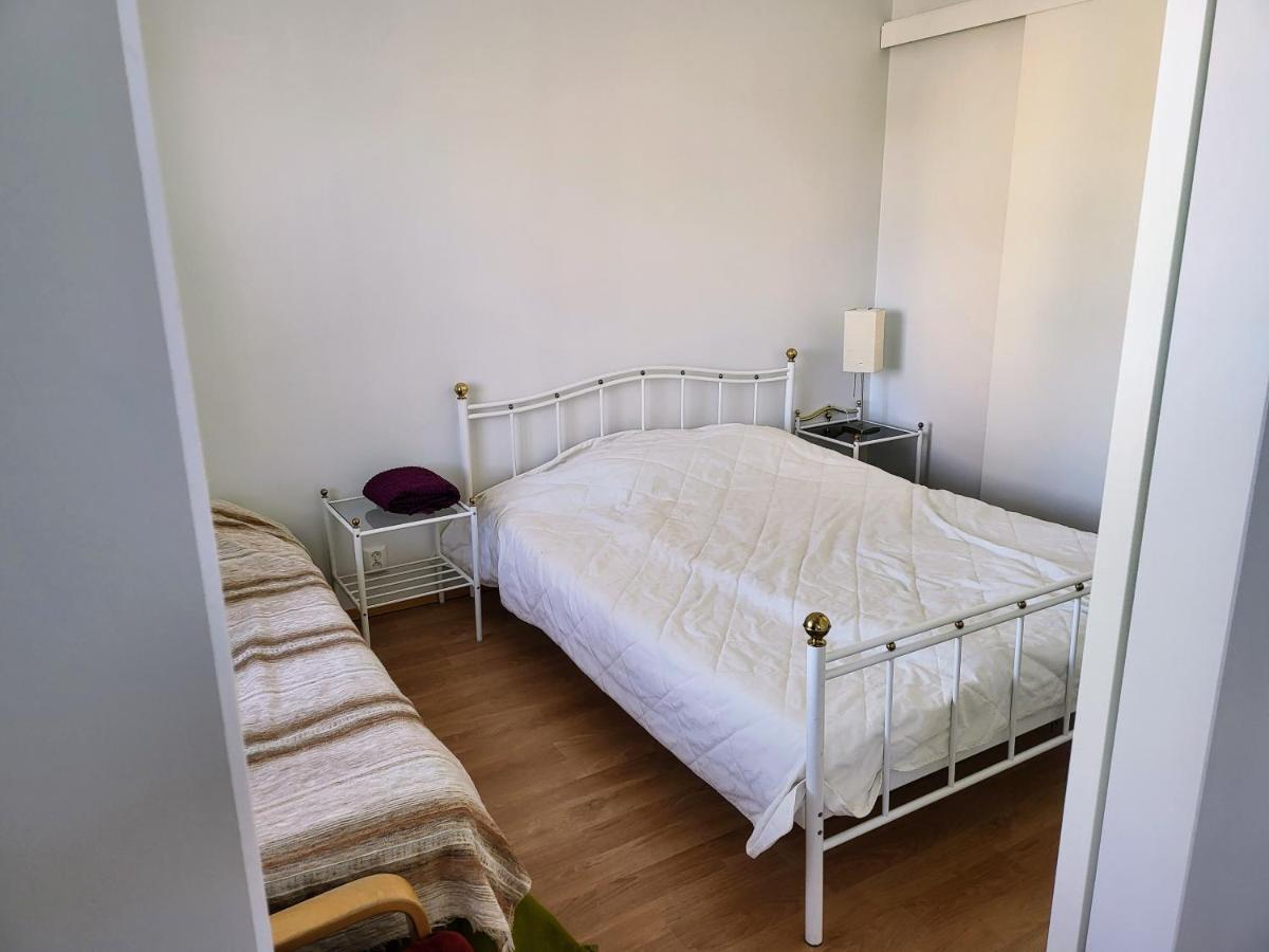 Two Room Apartment Near Harbour Турку Экстерьер фото